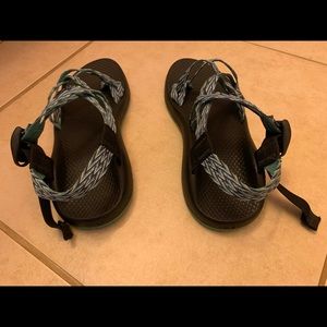 chacos sandals